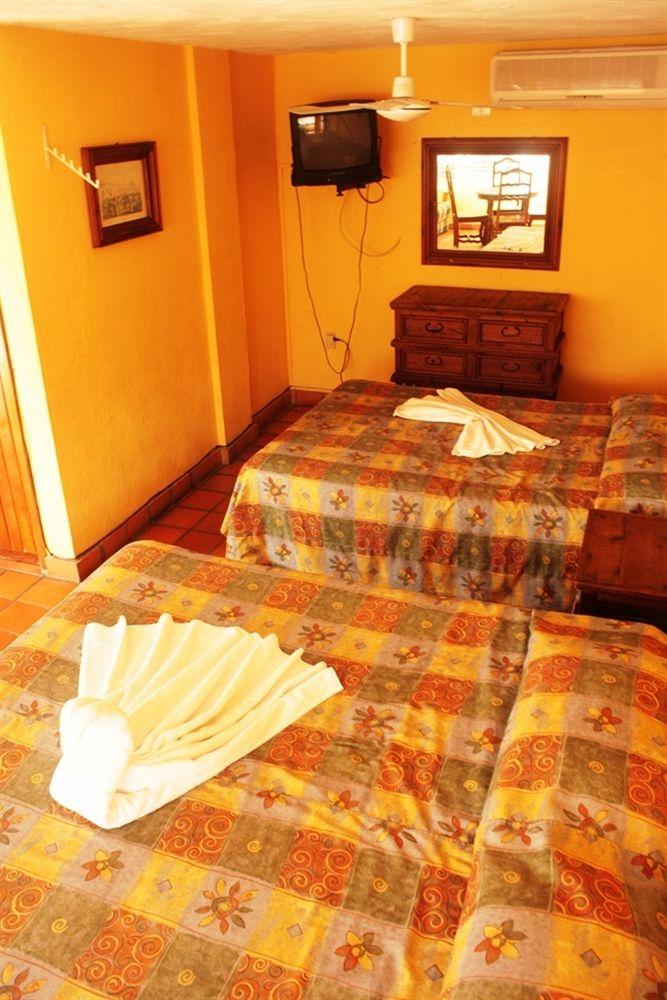 ホテル Casa Shaguiba Crucecita  エクステリア 写真