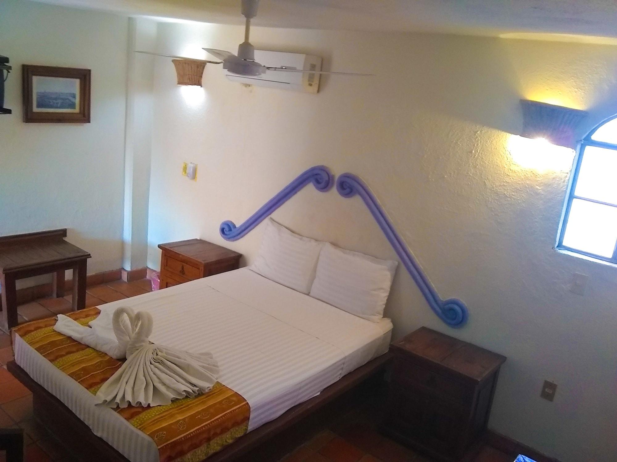 ホテル Casa Shaguiba Crucecita  エクステリア 写真