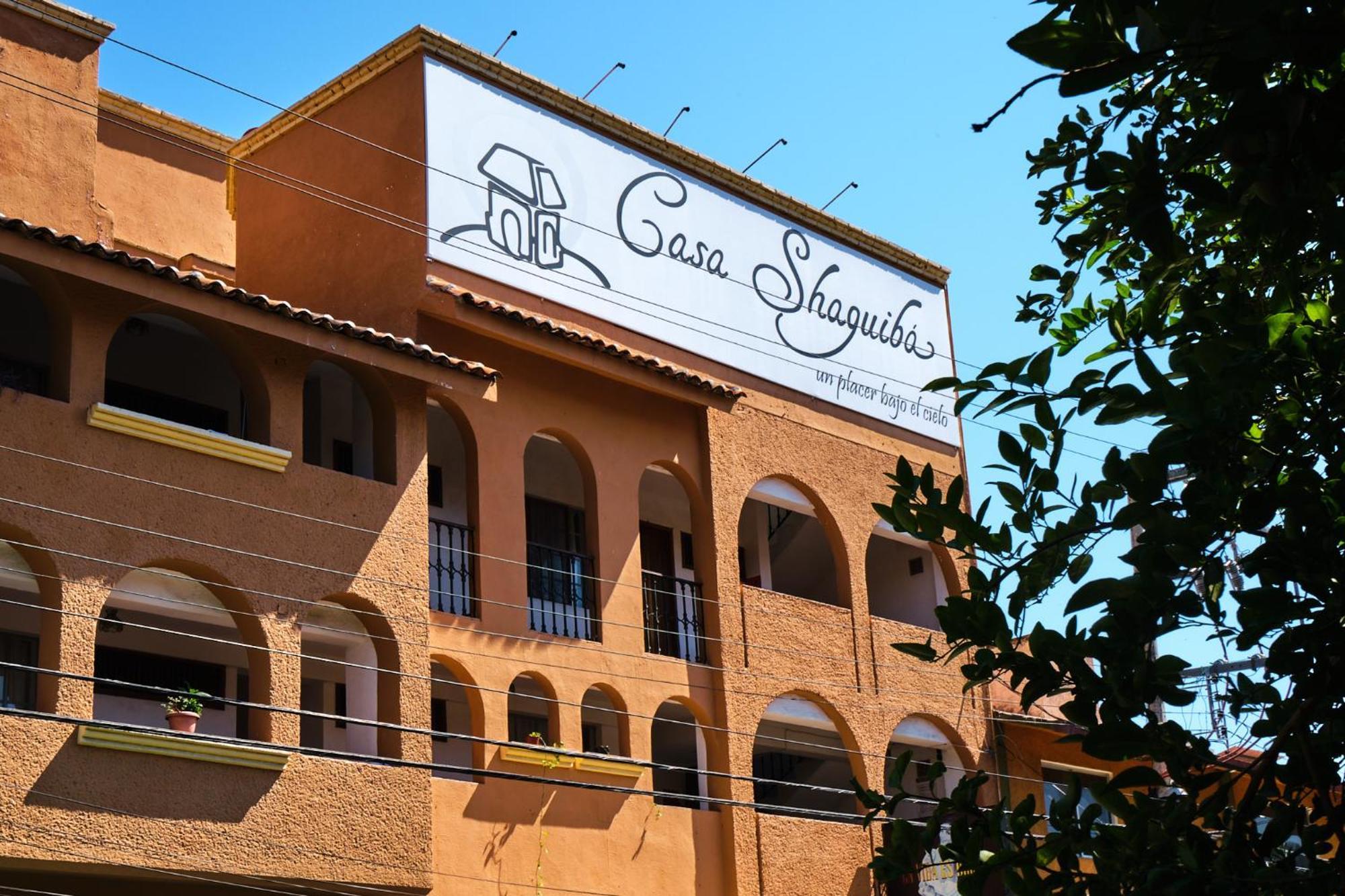 ホテル Casa Shaguiba Crucecita  エクステリア 写真