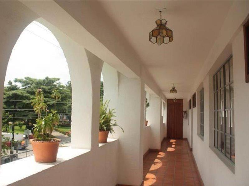 ホテル Casa Shaguiba Crucecita  エクステリア 写真