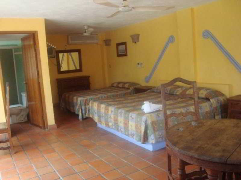 ホテル Casa Shaguiba Crucecita  エクステリア 写真