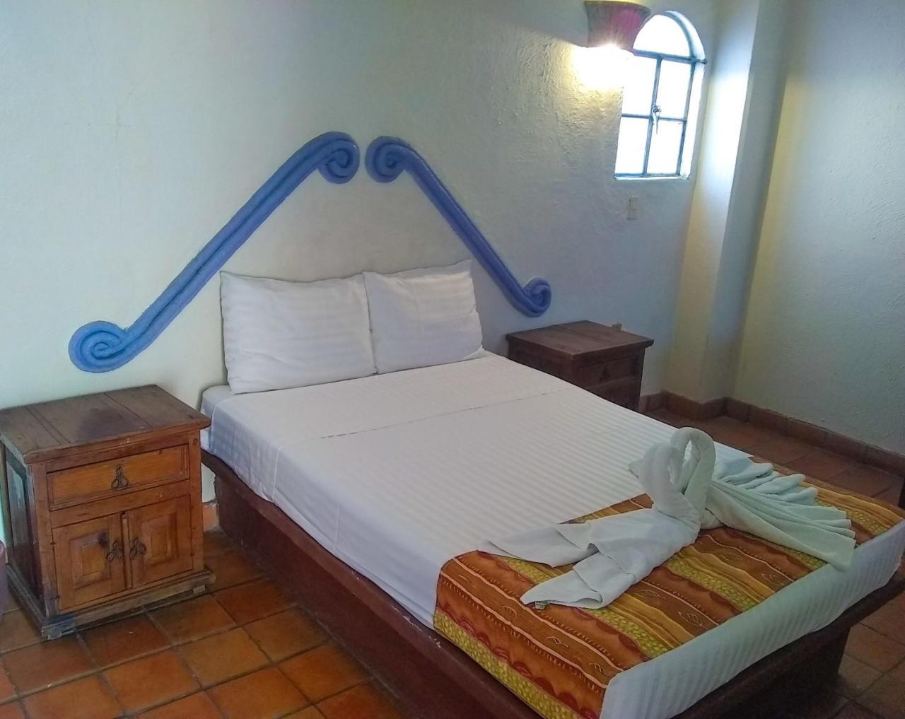 ホテル Casa Shaguiba Crucecita  エクステリア 写真