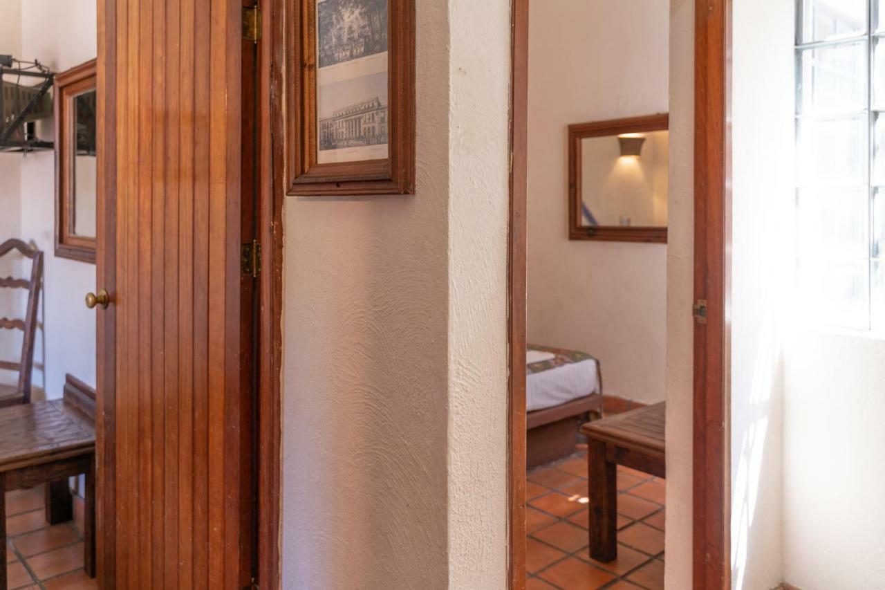 ホテル Casa Shaguiba Crucecita  エクステリア 写真